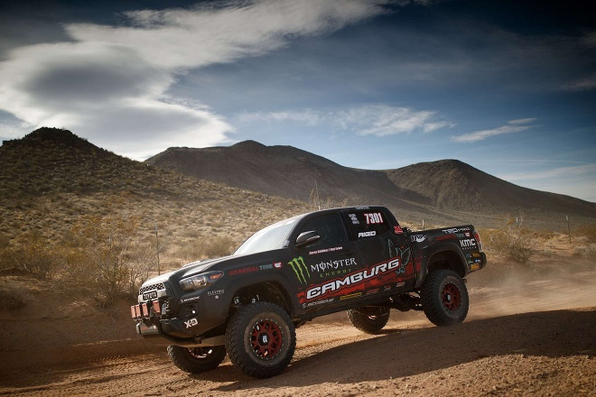 Performance Lift Kit w/ FOX 2.50" Factory DSC