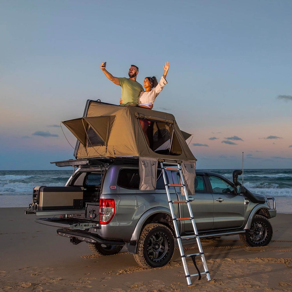 Esperance Compact Hard Shell Rooftop Tent
