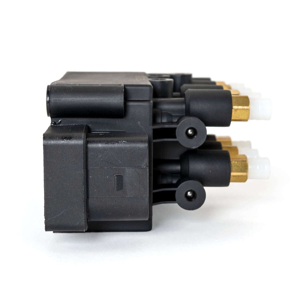 Arnott VB-5217 Solenoid Valve Block BMW 7-Series (G11/G12), 6-Series (G32) w/7-Ports, 2 Reservoirs