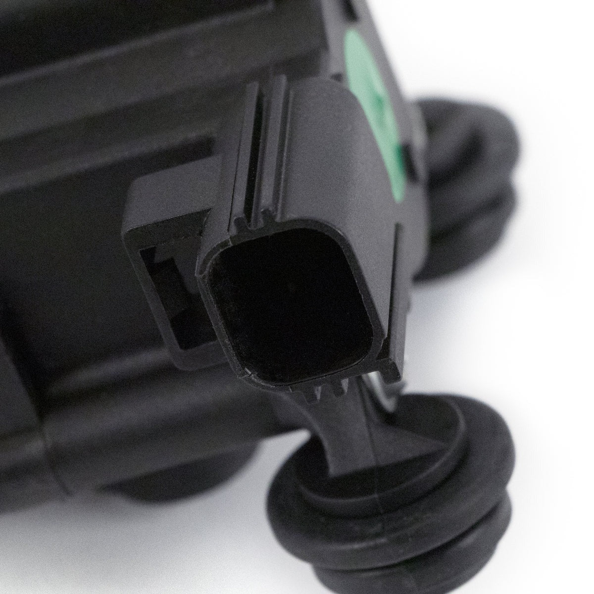 Arnott VB-3505 Rear Left Solenoid Valve Land Rover Range Rover (L322)