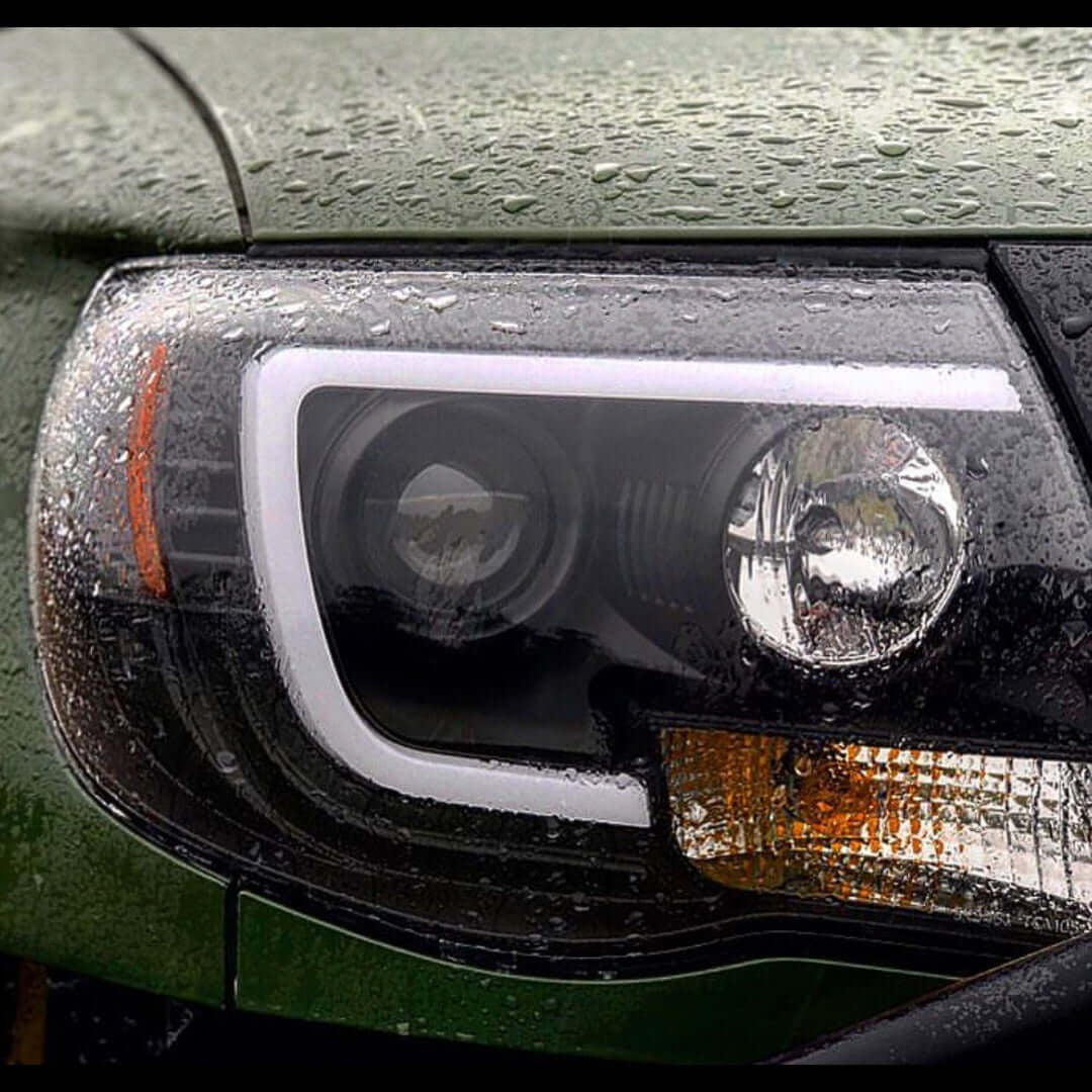 LED Projector Headlights Fits 2005-2011 Toyota Tacoma