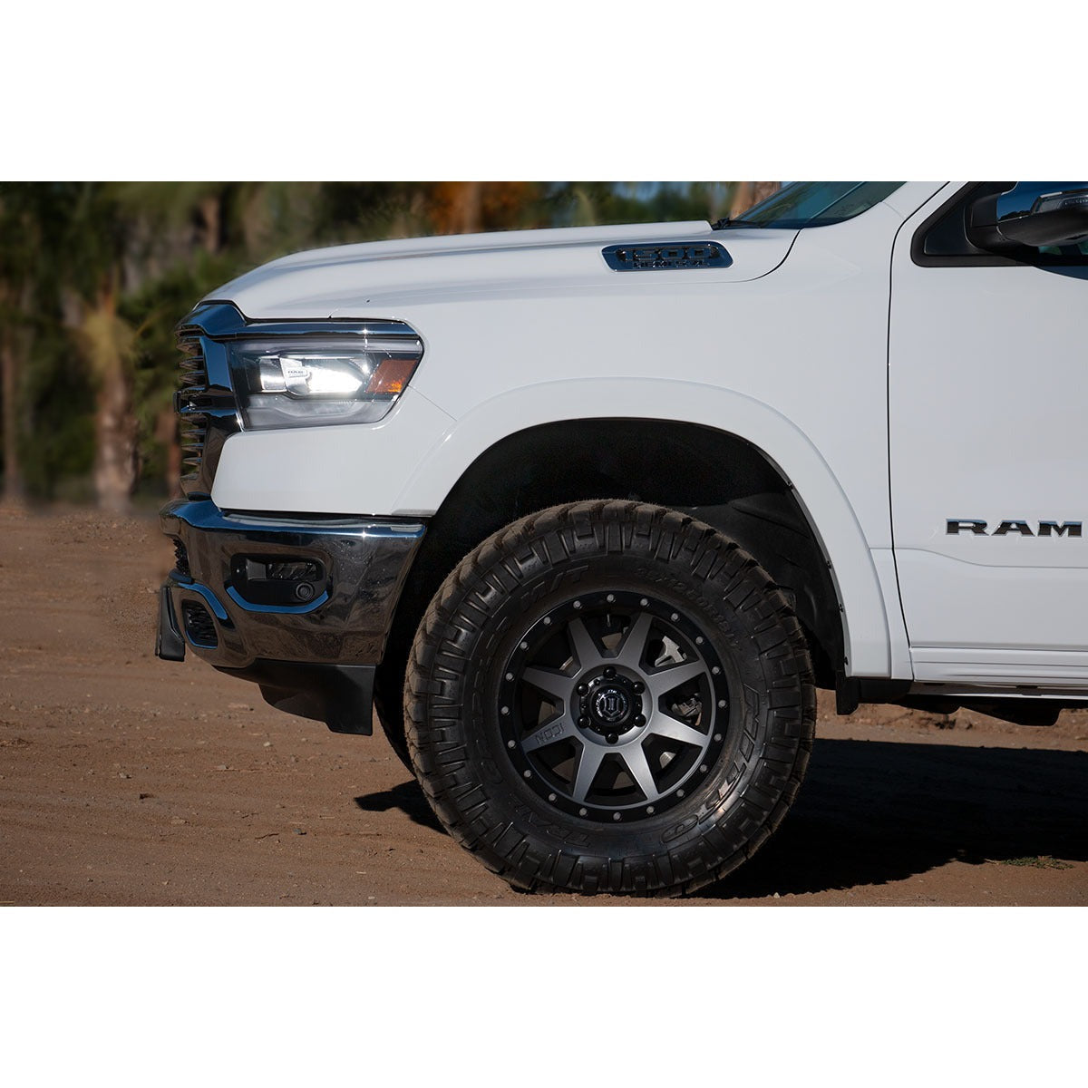 ICON 211015 Ram 1500 2-3" Lift Front 2.5 VS Remote Reservoir Coilover Kit