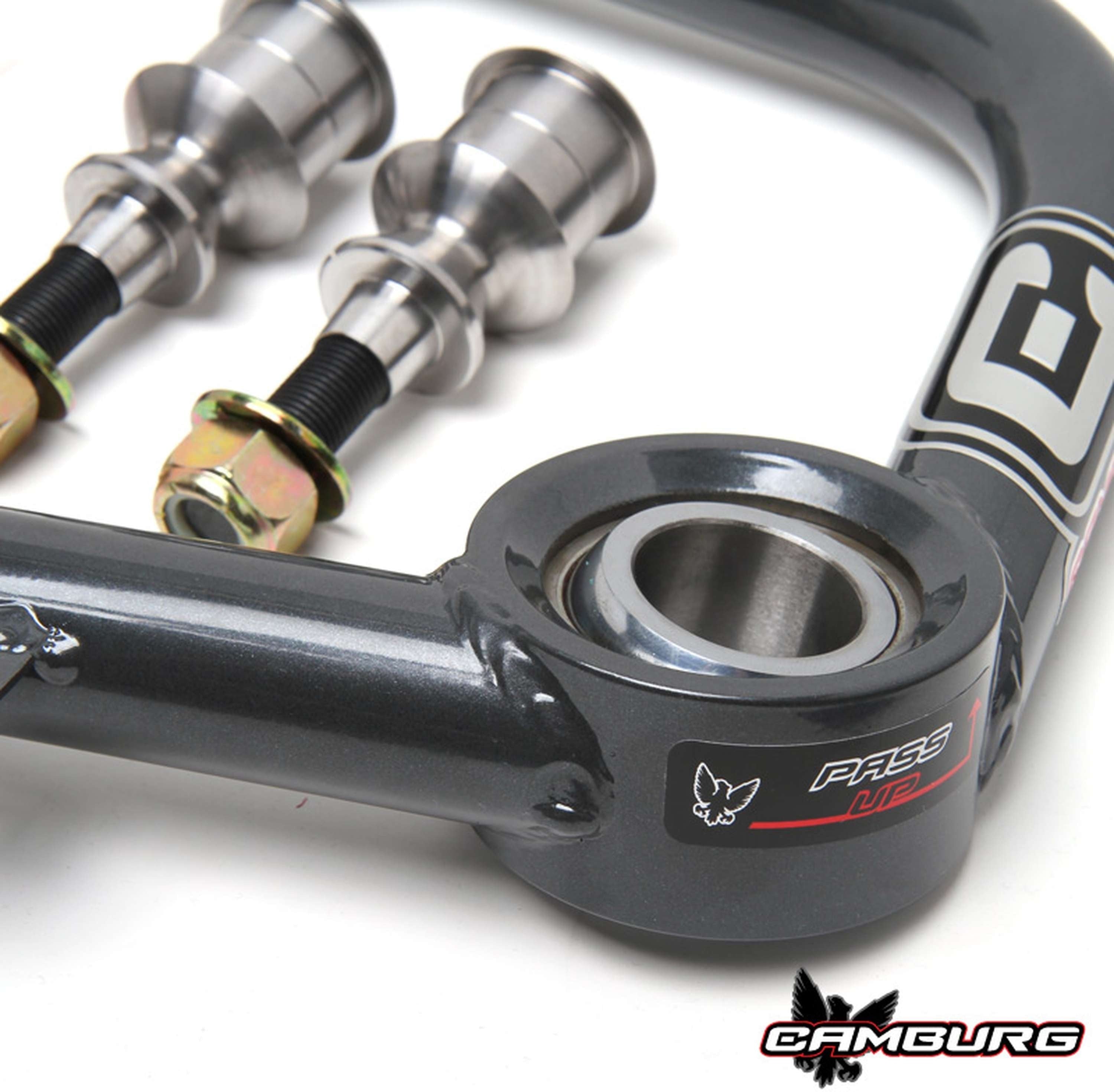 Camburg Toyota Landcruiser 200 Series '08-21 1.25" Performance Upper Arms