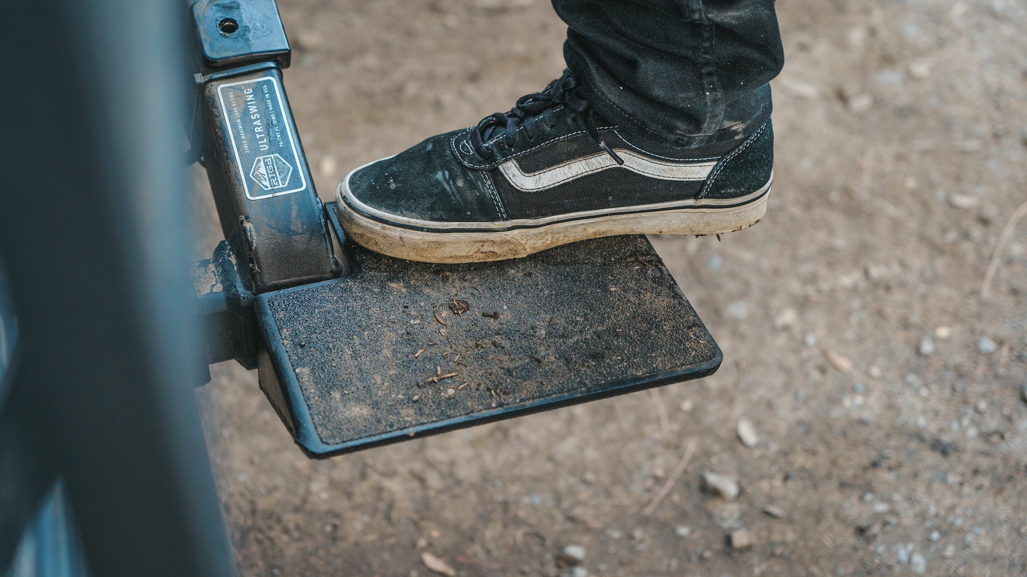 SKEPTM Skid Plate Hitch Step | RIGd Supply