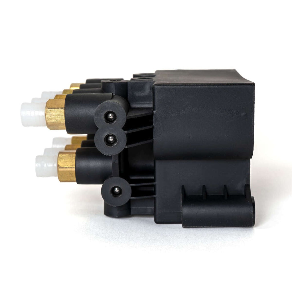 Arnott VB-5217 Solenoid Valve Block BMW 7-Series (G11/G12), 6-Series (G32) w/7-Ports, 2 Reservoirs